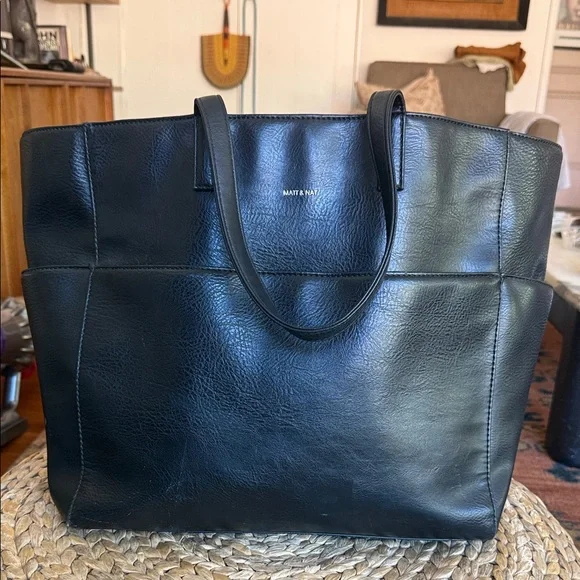 Matt & Nat Sleek Black Leather Tote - Picture 1 of 5